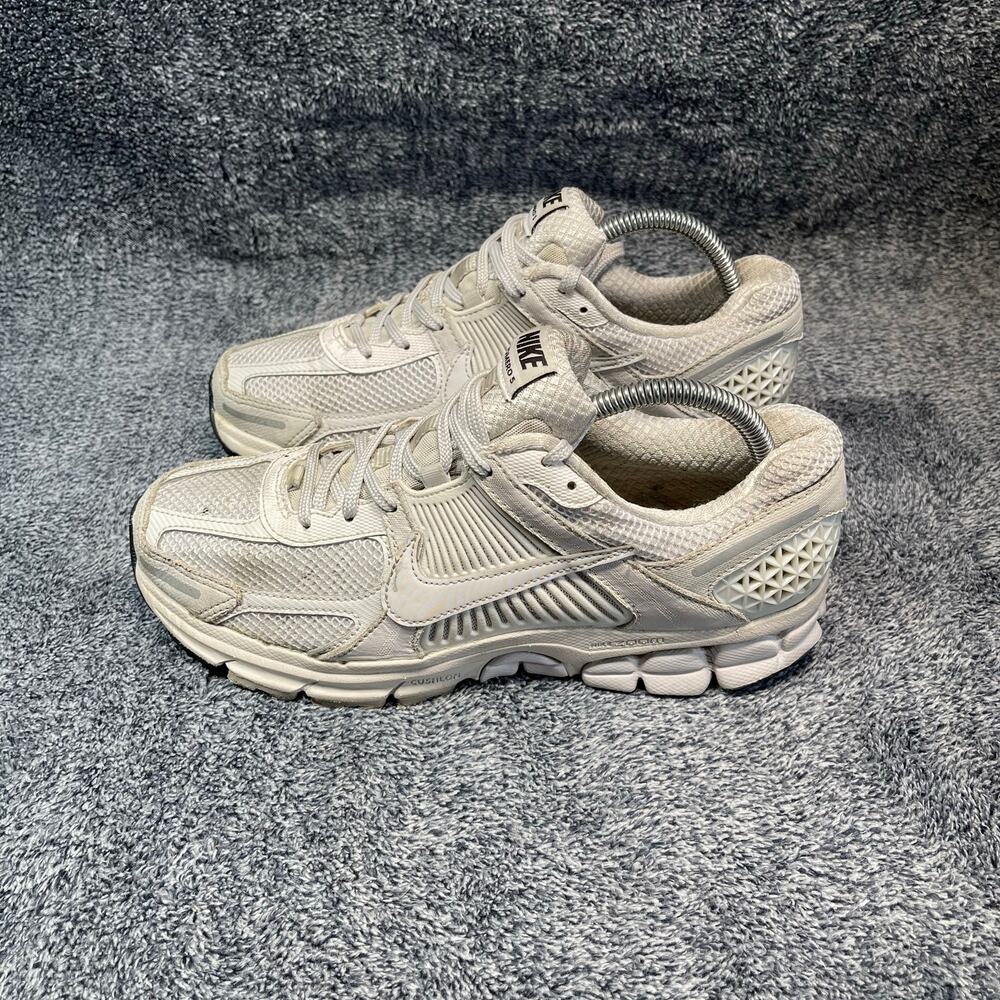 Nike Zoom Vomero 5 Running Shoes No Insoles Size 8.5 Women’s